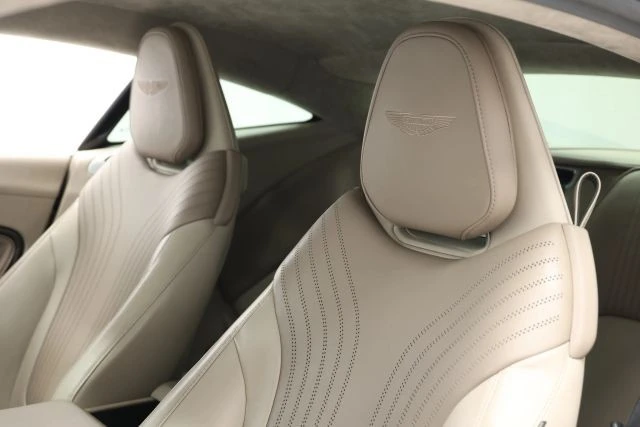 2018 Aston Martin DB11 V8 - Image 18 of 31