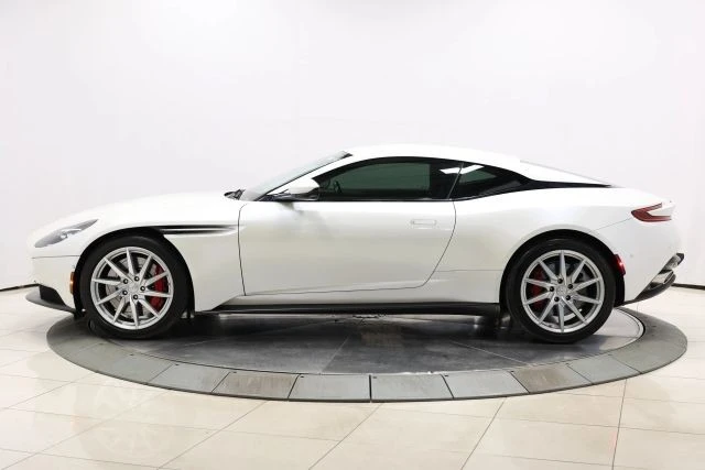 2018 Aston Martin DB11 V8 - Image 10 of 31