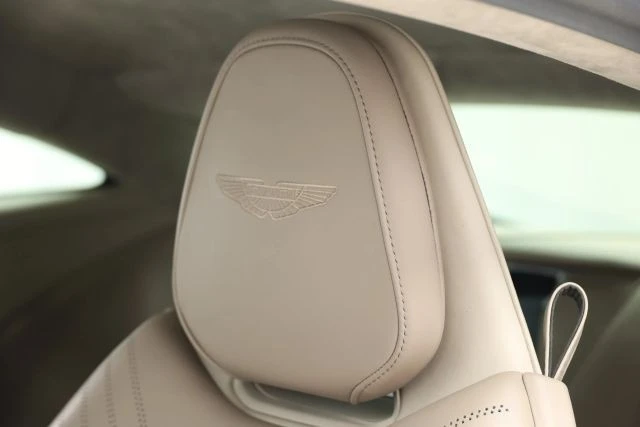 2018 Aston Martin DB11 V8 - Image 19 of 31