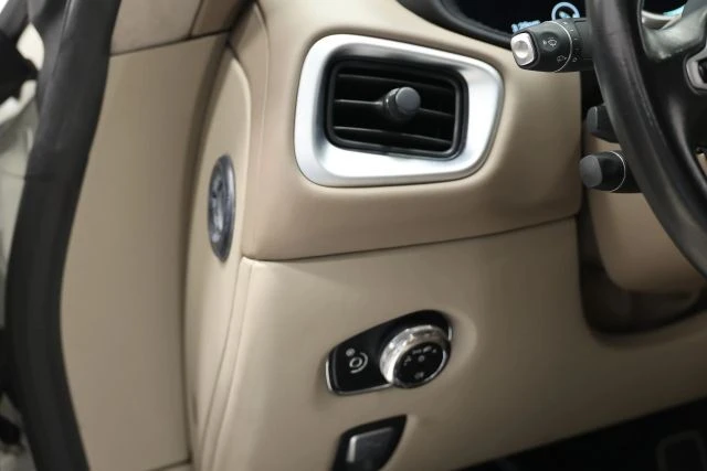 2018 Aston Martin DB11 V8 - Image 22 of 31