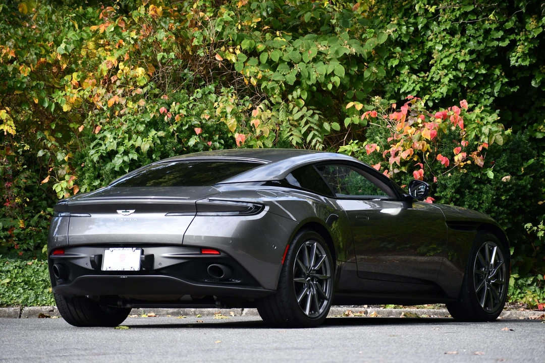 2018 Aston Martin DB11 V8 - Image 5 of 31