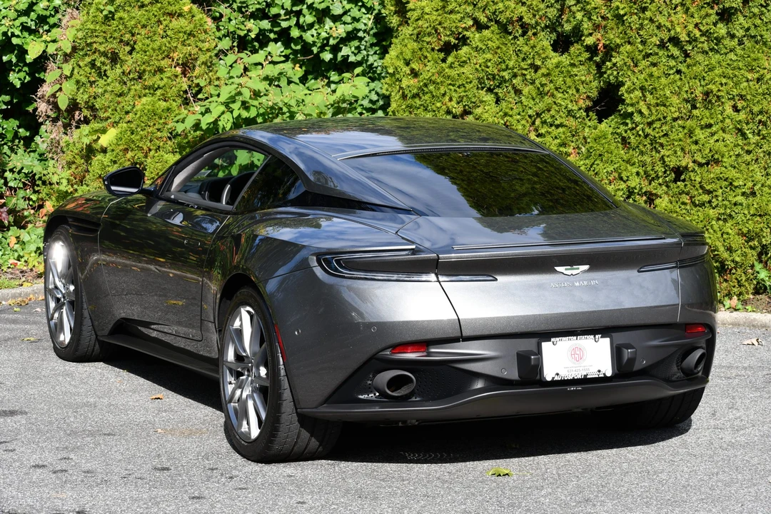 2018 Aston Martin DB11 V8 - Image 7 of 31