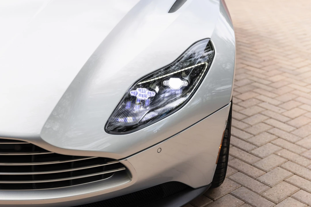 2018 Aston Martin DB11 V8 - Image 14 of 31