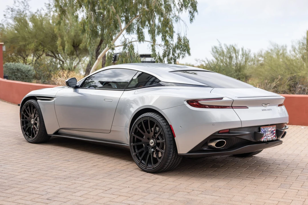 2018 Aston Martin DB11 V8 - Image 8 of 31