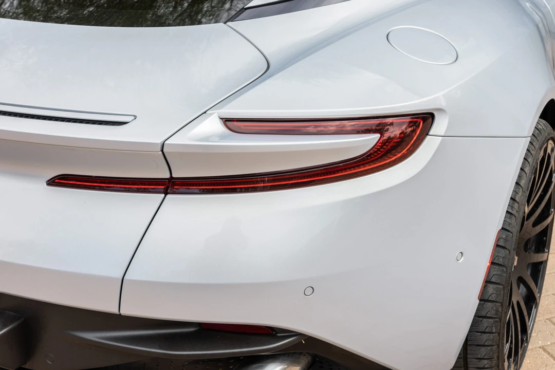 2018 Aston Martin DB11 V8 - Image 16 of 31