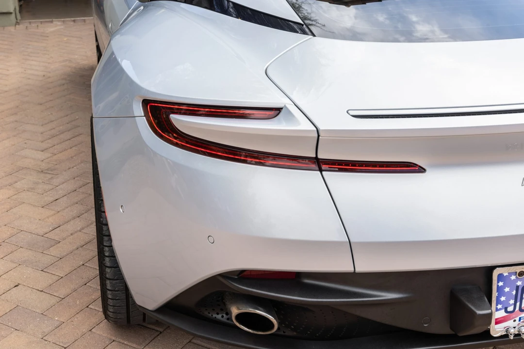 2018 Aston Martin DB11 V8 - Image 15 of 31