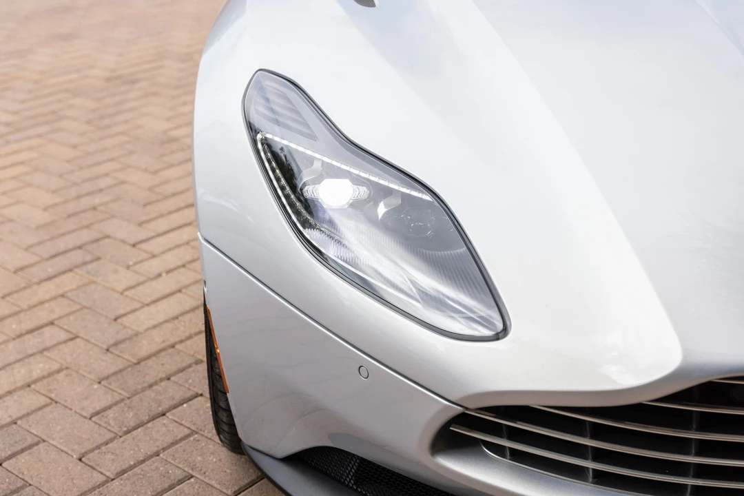 2018 Aston Martin DB11 V8 - Image 13 of 31