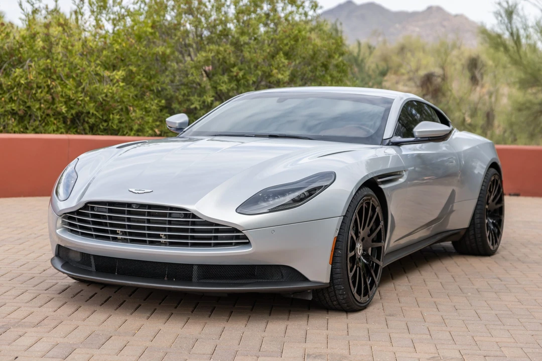 2018 Aston Martin DB11 V8 - Image 2 of 31
