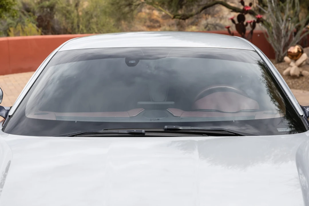 2018 Aston Martin DB11 V8 - Image 29 of 31