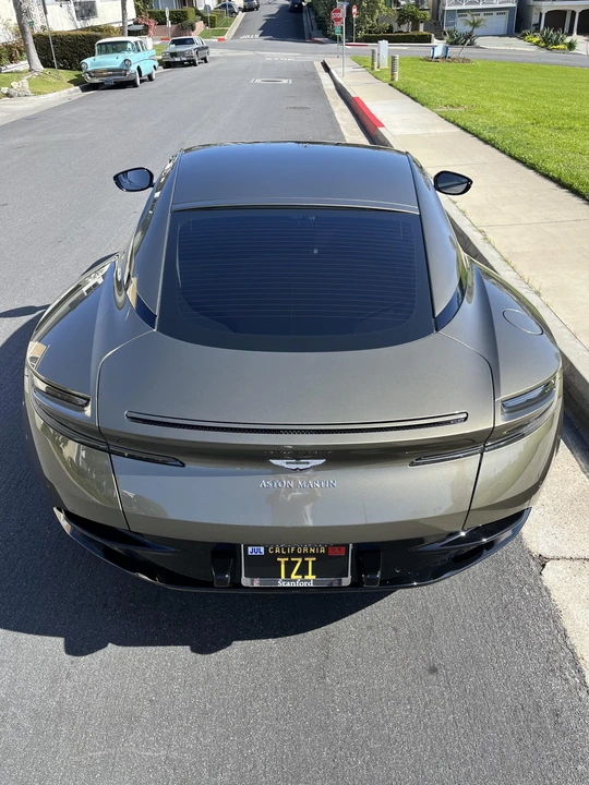 2018 Aston Martin DB11 V8 - Image 11 of 31