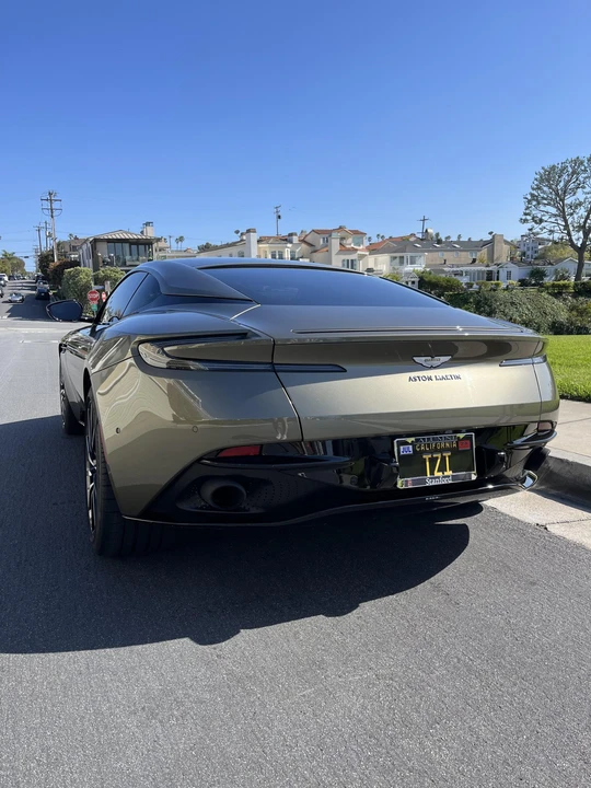 2018 Aston Martin DB11 V8 - Image 9 of 31