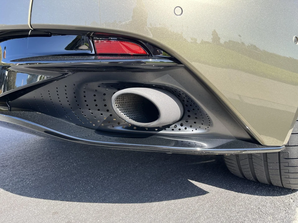 2018 Aston Martin DB11 V8 - Image 13 of 31