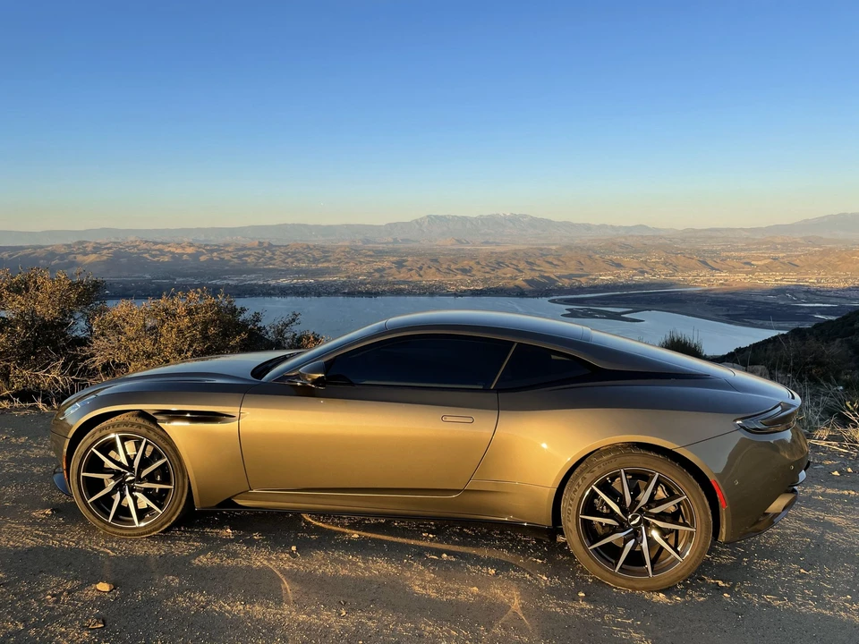 2018 Aston Martin DB11 V8 - Image 3 of 31
