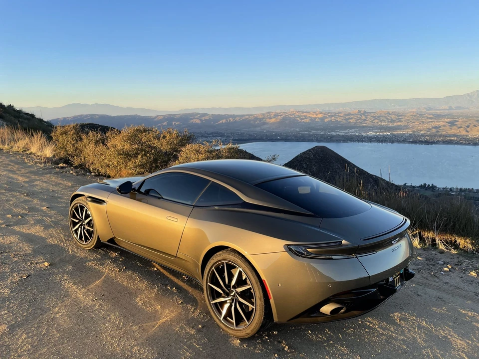 2018 Aston Martin DB11 V8 - Image 4 of 31