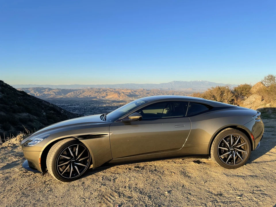 2018 Aston Martin DB11 V8 - Image 2 of 31