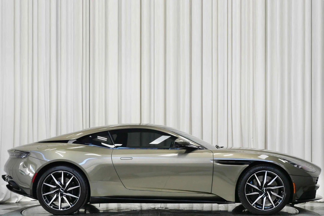 2018 Aston Martin DB11 V8 - Image 2 of 12