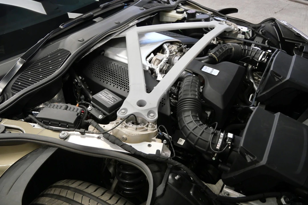 2018 Aston Martin DB11 V8 - Image 11 of 12