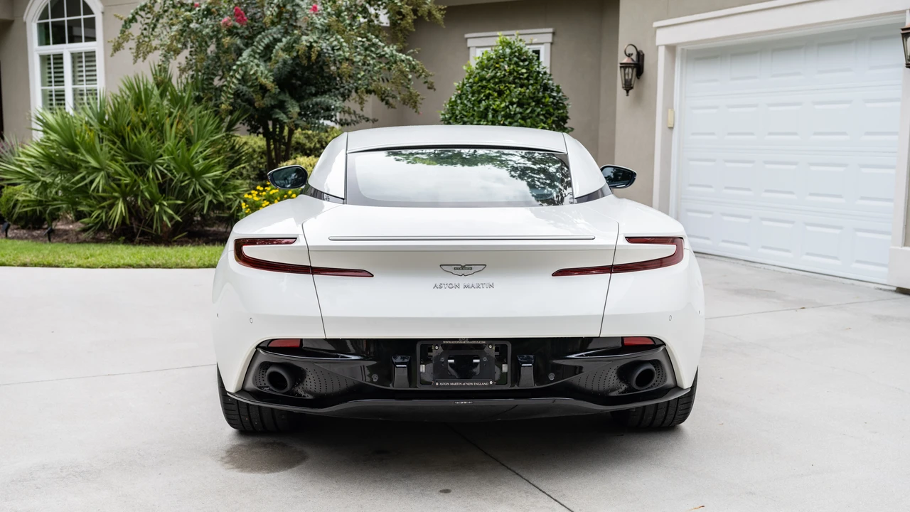 2018 Aston Martin DB11 V8 - Image 3 of 31