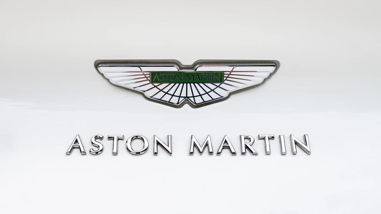 2018 Aston Martin DB11 V8 - Image 23 of 31
