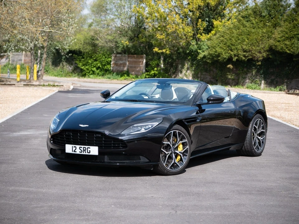 2018 Aston Martin DB11 Volante - Image 9 of 30