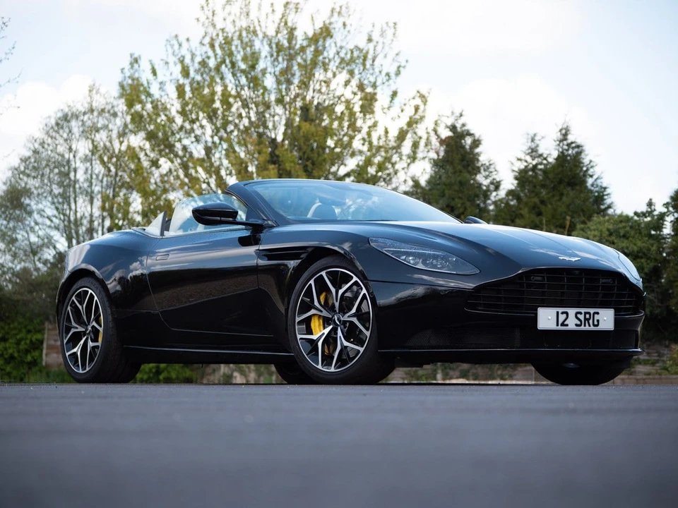 2018 Aston Martin DB11 Volante - Image 2 of 30