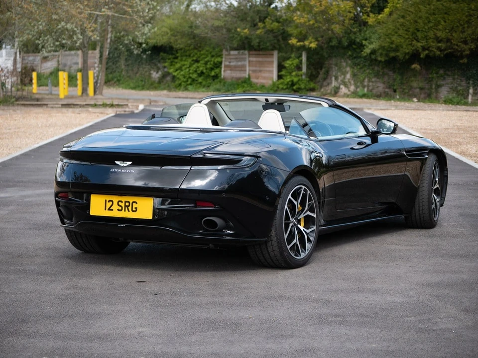 2018 Aston Martin DB11 Volante - Image 16 of 30
