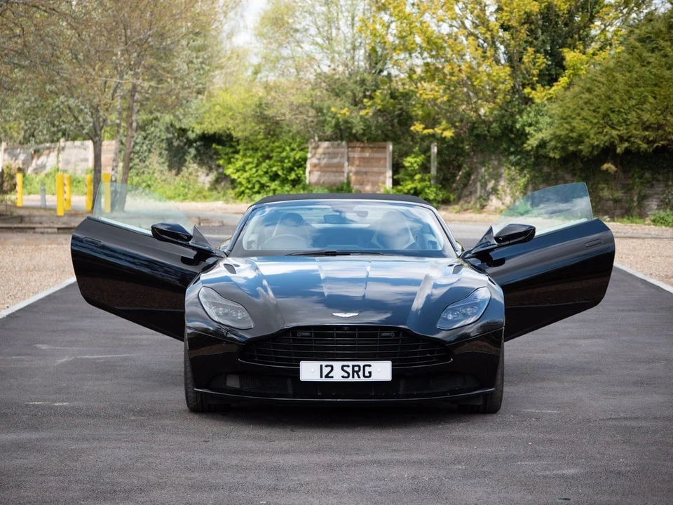 2018 Aston Martin DB11 Volante - Image 26 of 30