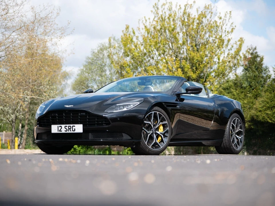 2018 Aston Martin DB11 Volante - Image 11 of 30