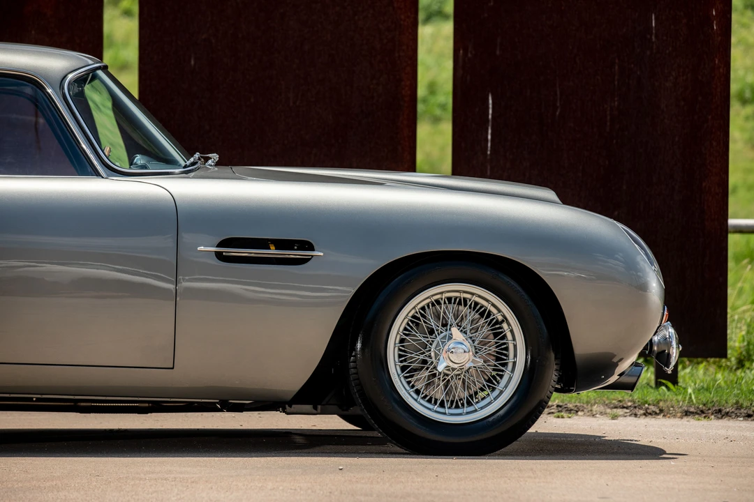 2018 Aston Martin DB4 GT - Image 17 of 31