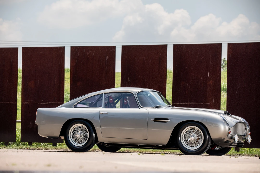 2018 Aston Martin DB4 GT - Image 14 of 31