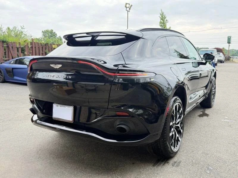 2018 Aston Martin DBX - Image 4 of 12