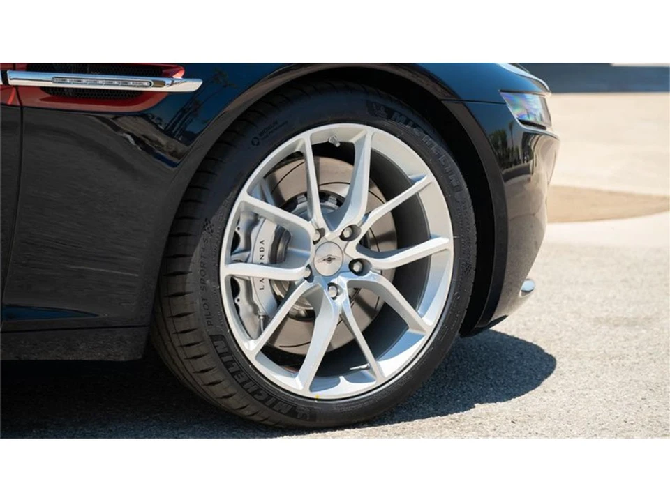 2018 Aston Martin Lagonda - Image 20 of 31