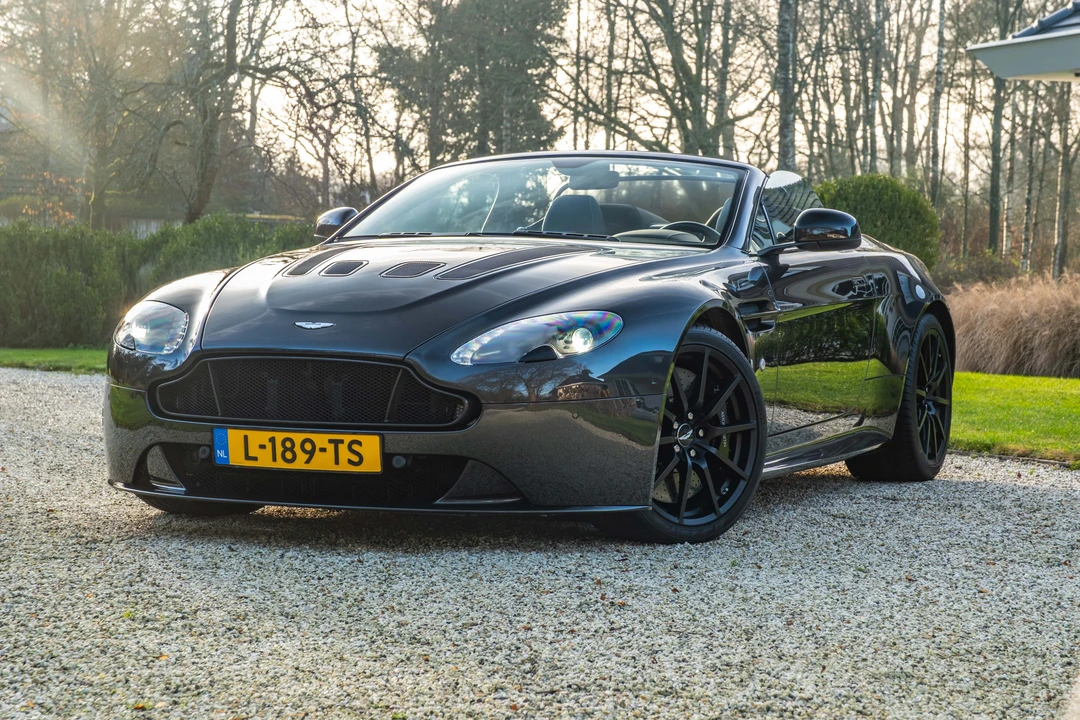 2018 Aston Martin V12 Vantage (2010-2018) - Image 22 of 31