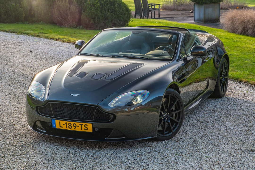 2018 Aston Martin V12 Vantage (2010-2018) - Image 23 of 31
