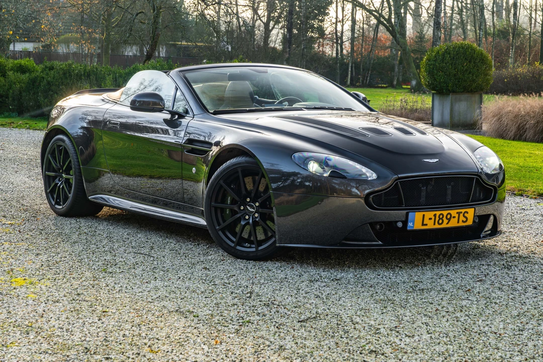2018 Aston Martin V12 Vantage (2010-2018) - Image 11 of 31