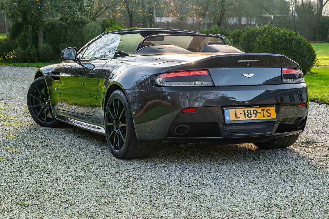 2018 Aston Martin V12 Vantage (2010-2018) - Image 7 of 31