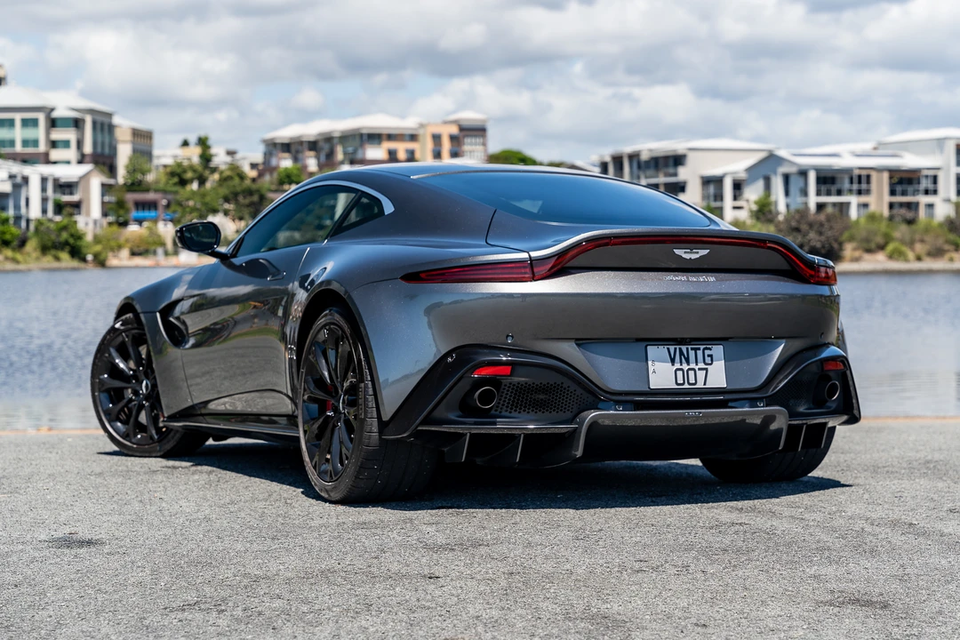 2018 Aston Martin V8 Vantage (2019+) - Image 5 of 31