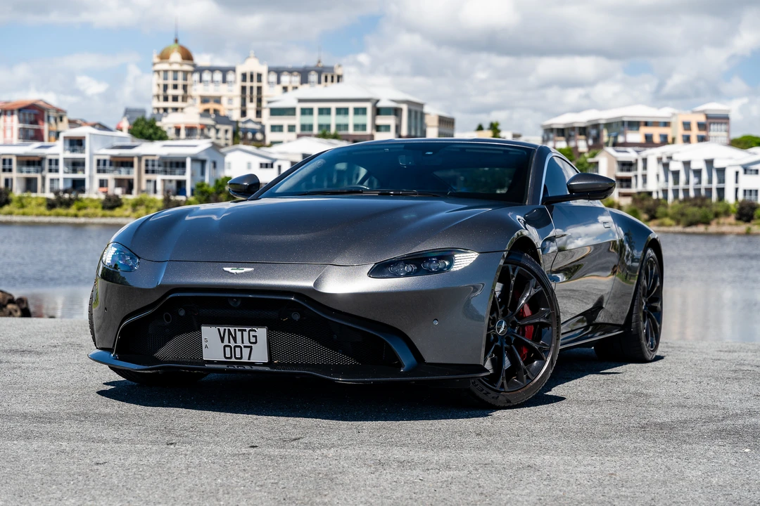 2018 Aston Martin V8 Vantage (2019+) - Image 3 of 31