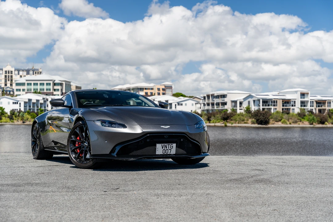 2018 Aston Martin V8 Vantage (2019+) - Image 17 of 31