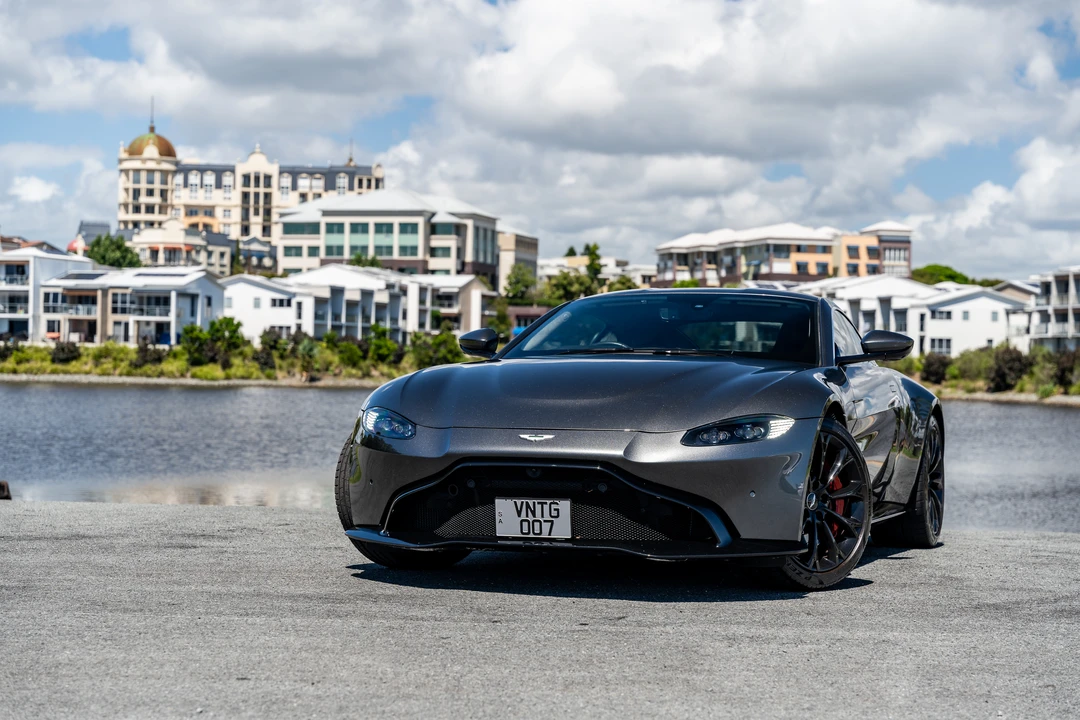 2018 Aston Martin V8 Vantage (2019+) - Image 19 of 31