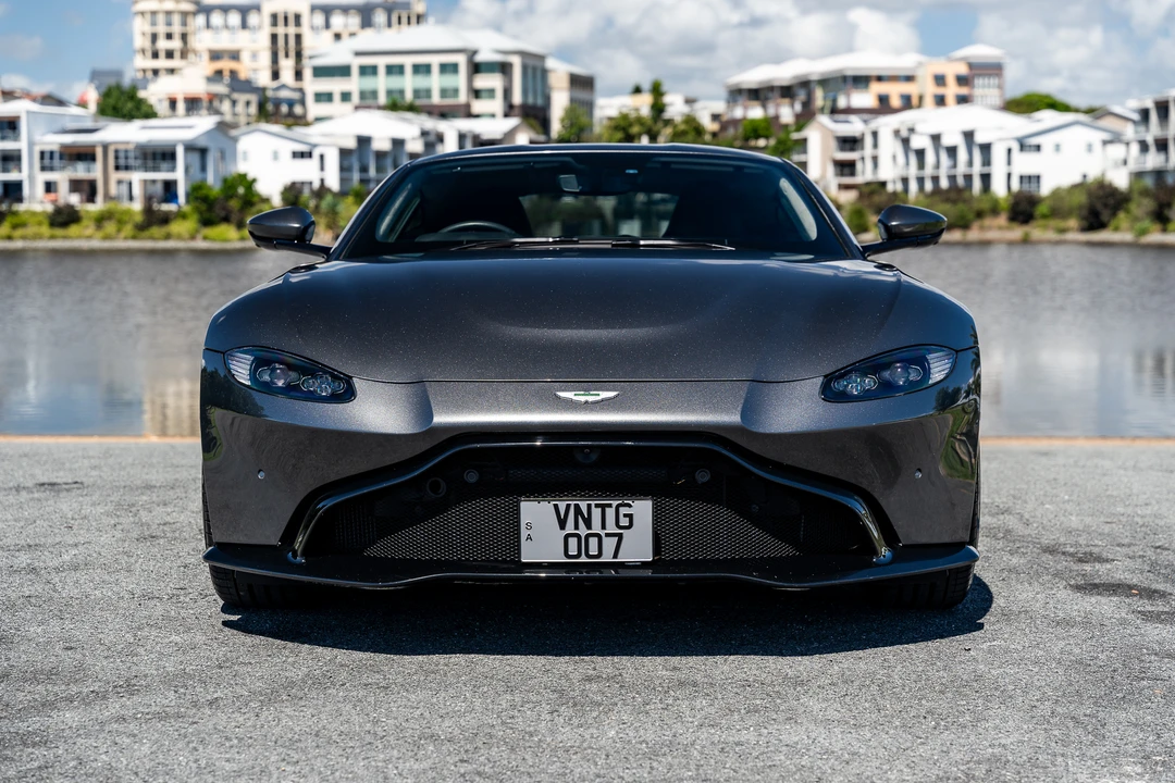 2018 Aston Martin V8 Vantage (2019+) - Image 2 of 31