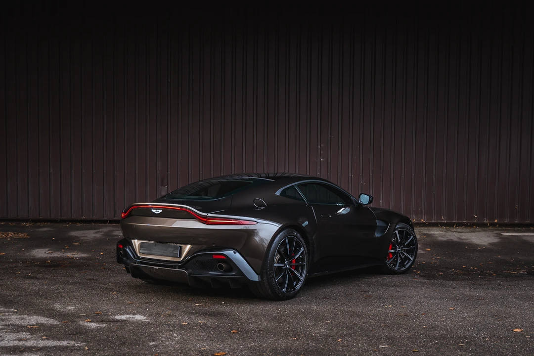 2018 Aston Martin V8 Vantage (2006-2017) - Image 7 of 31
