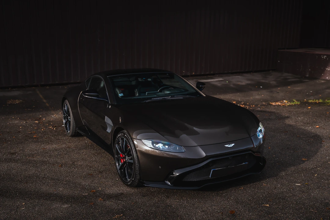 2018 Aston Martin V8 Vantage (2006-2017) - Image 9 of 31