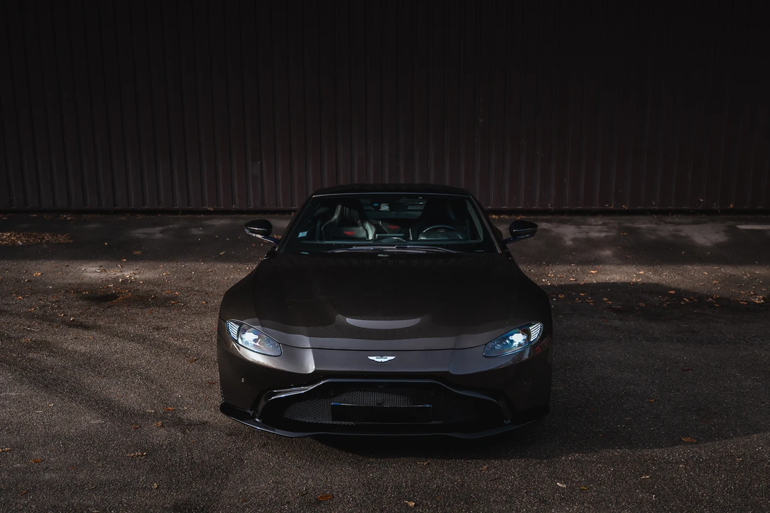 2018 Aston Martin V8 Vantage (2006-2017) - Image 10 of 31