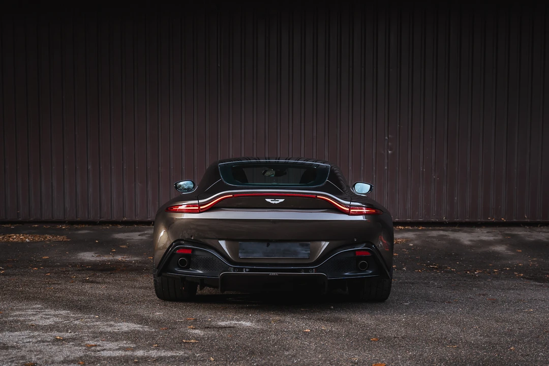 2018 Aston Martin V8 Vantage (2006-2017) - Image 6 of 31