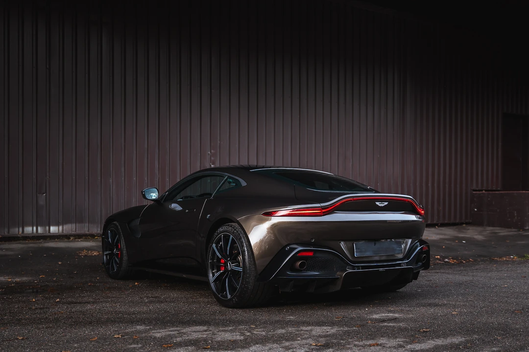 2018 Aston Martin V8 Vantage (2006-2017) - Image 5 of 31