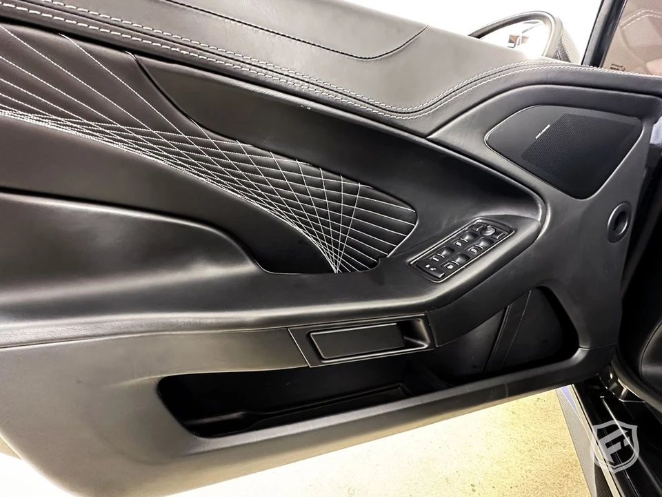 2018 Aston Martin Vanquish 2nd Gen - Image 23 of 31