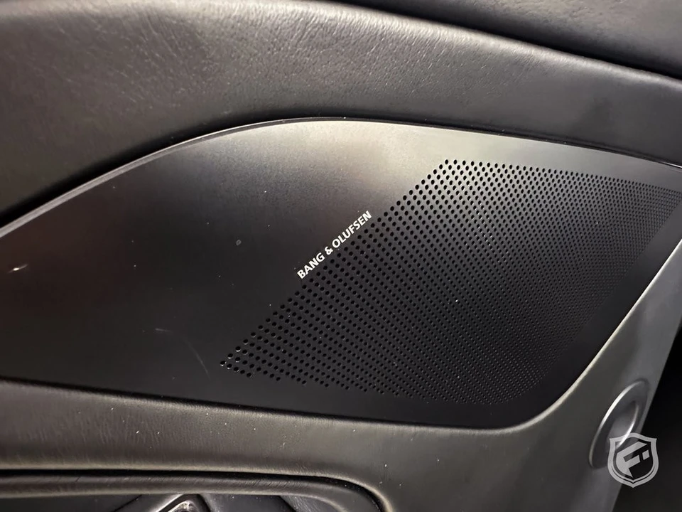 2018 Aston Martin Vanquish 2nd Gen - Image 27 of 31