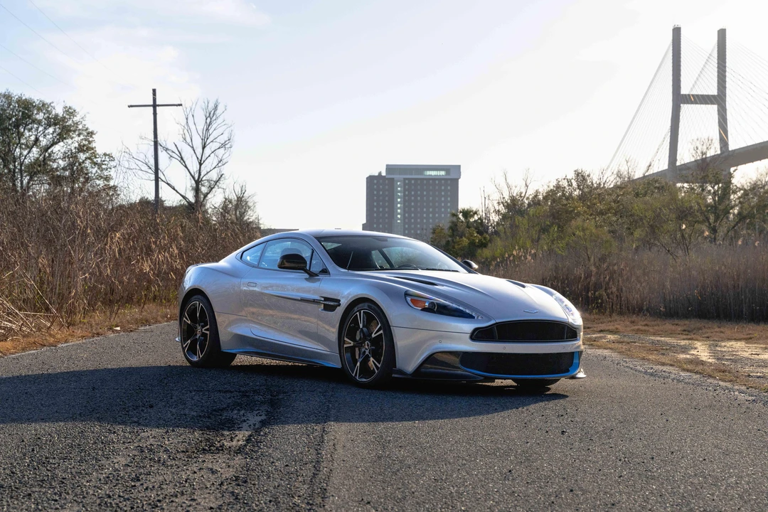 2018 Aston Martin Vanquish 2nd Gen - Image 13 of 31