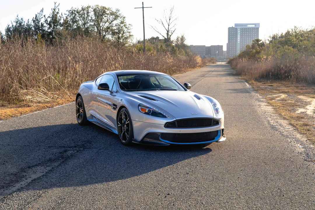 2018 Aston Martin Vanquish 2nd Gen - Image 14 of 31